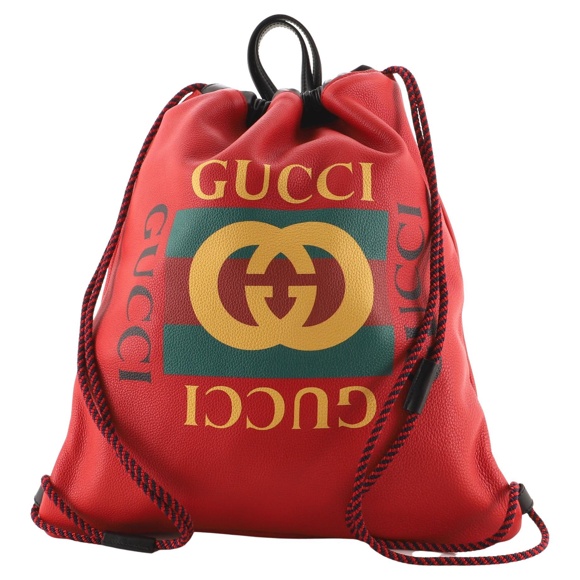 Gucci Logo Drawstring Backpack Printed Leather Large For Sale at 1stDibs
