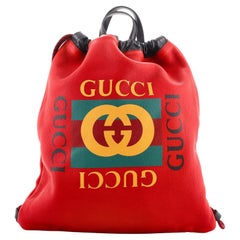 Gucci Logo Rucksack mit Kordelzug aus bedrucktem Leder Groß