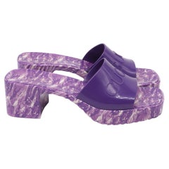 Gucci Logo Slides in Purple Rubber