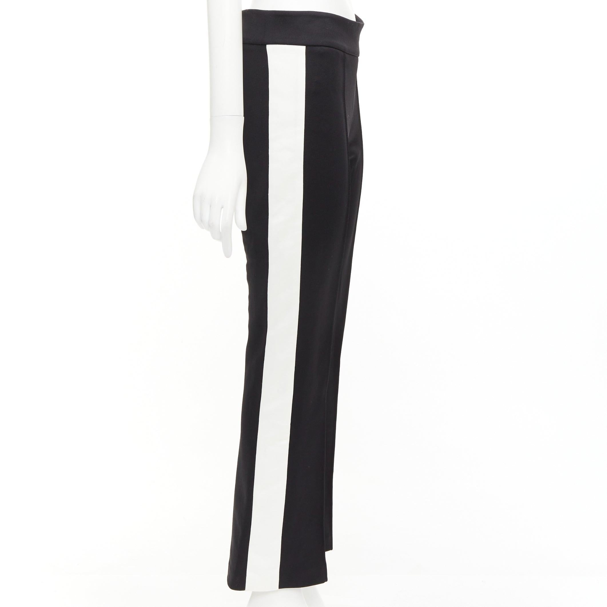 GUCCI LOVED red embroidered black white cropped flare trousers S In Excellent Condition For Sale In Hong Kong, NT