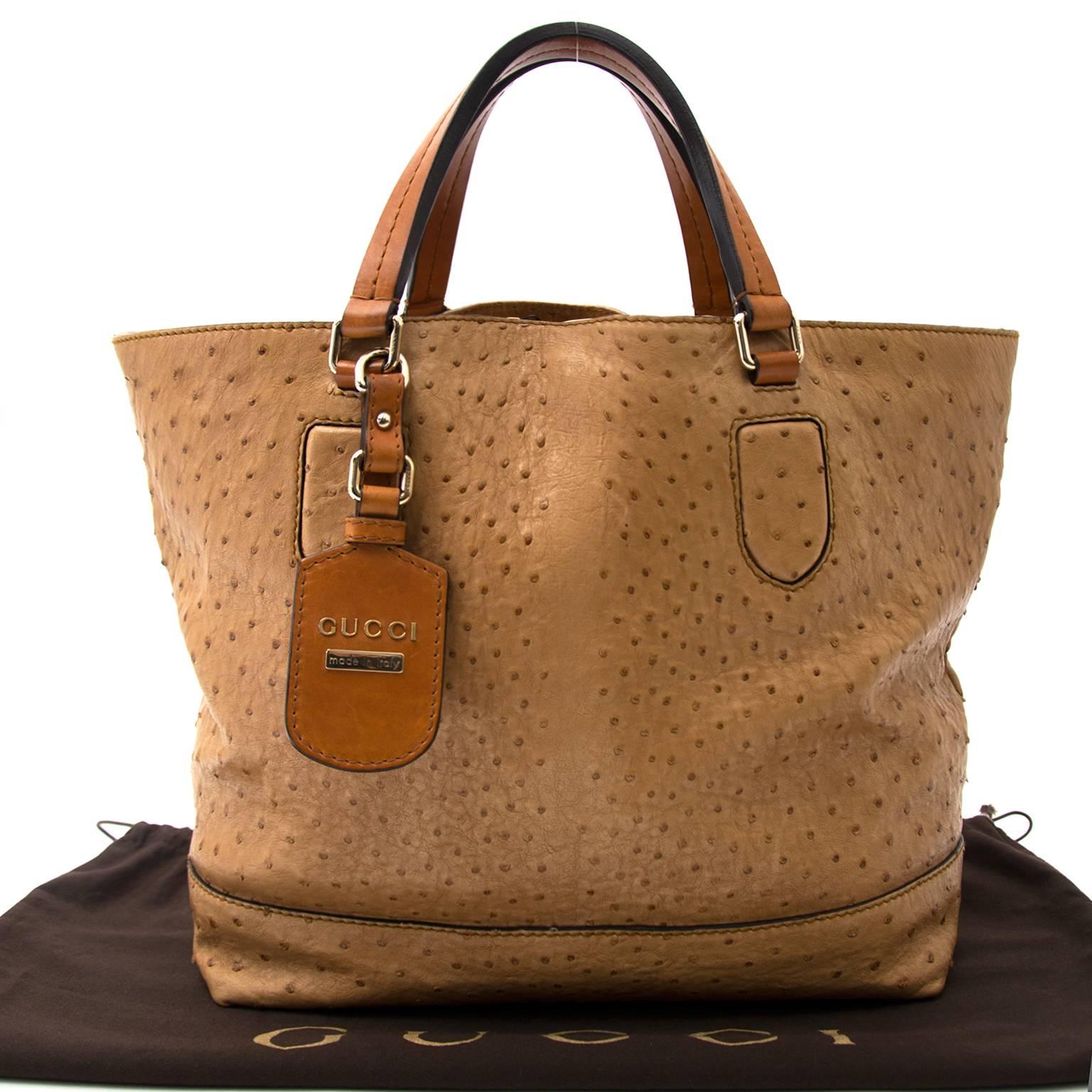 Very Good Preloved Condition

Estimated Retail Price: € 3500,00 ,-

Gucci Madison Cognac Ostrich  Medium Tote

This amazing tote is perfect for when you're going shopping or simply running errands. The very spacious interior will allow you to store