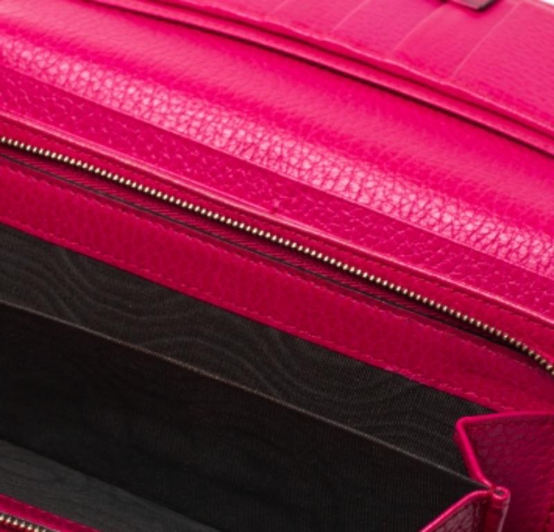 Gucci Magenta Leather Swing Continental Wallet For Sale 3