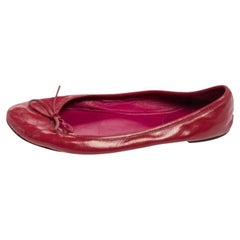 Gucci Magenta Patent Leather Soho Ballet Flats Size 35.5
