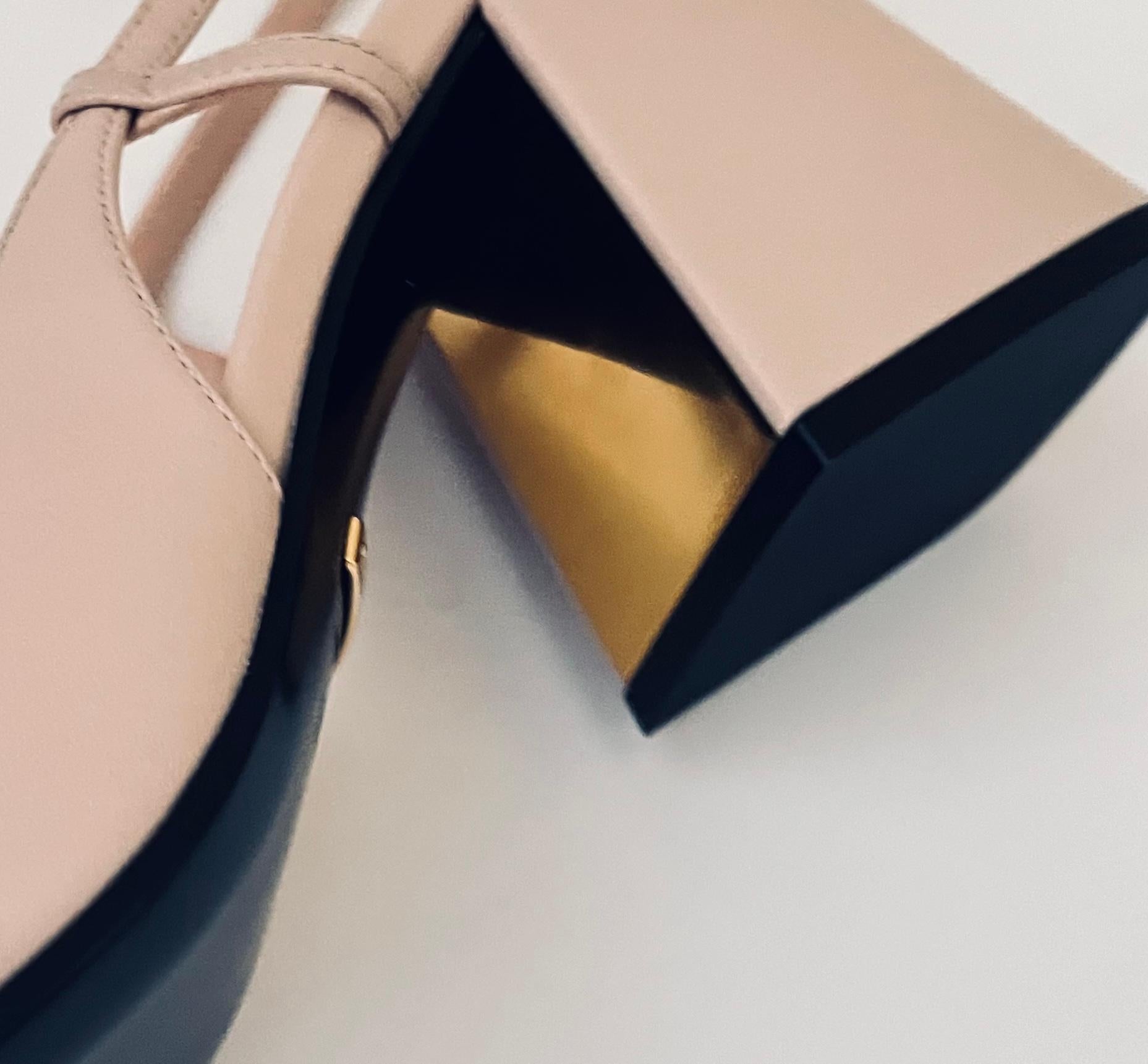 Gucci Malaga Horsebit Skin Rose Kid Leather Pumps Heels For Sale 2