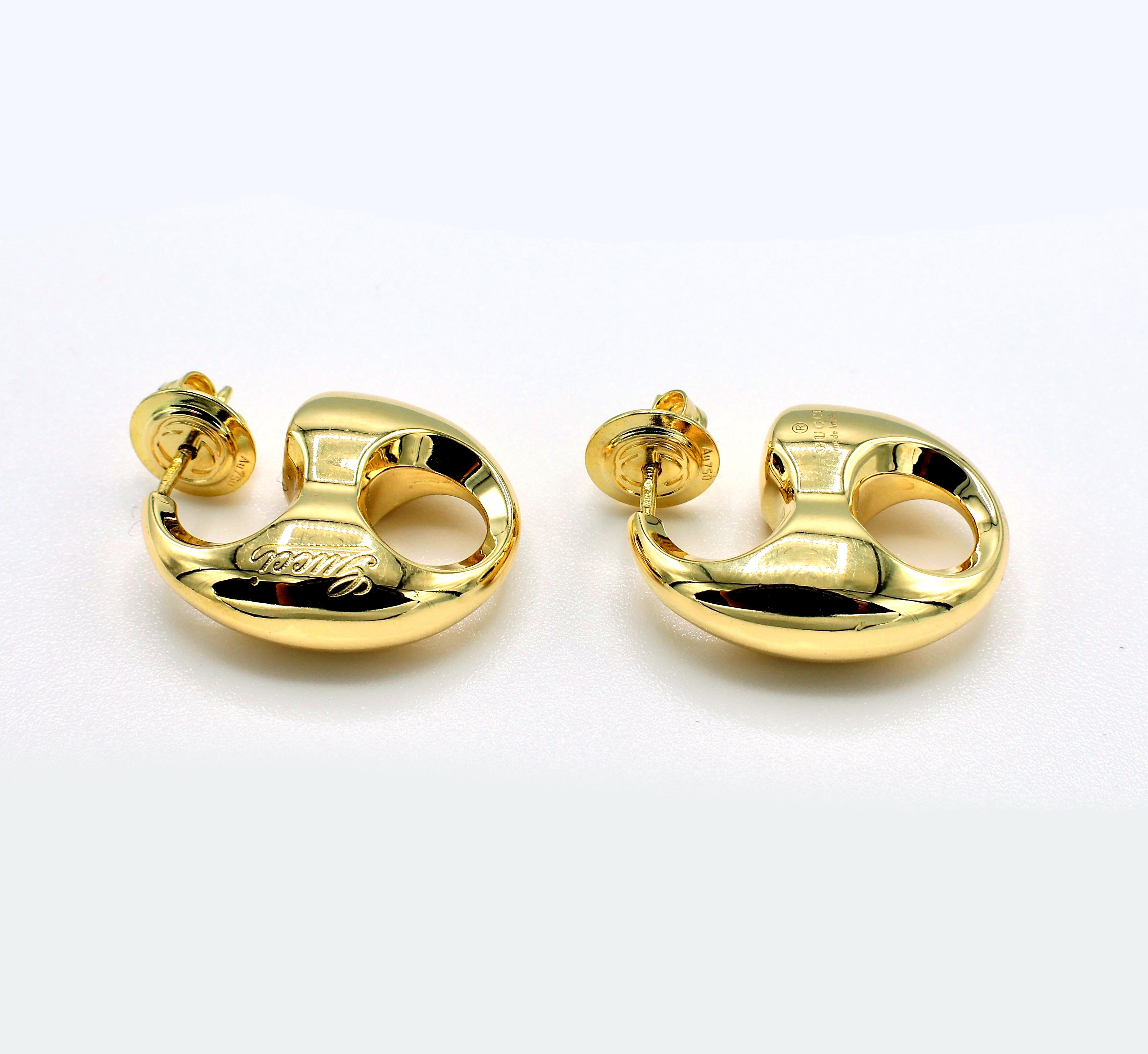 Modern Gucci Marina Chain Link 18 Karat Yellow Gold Earrings
