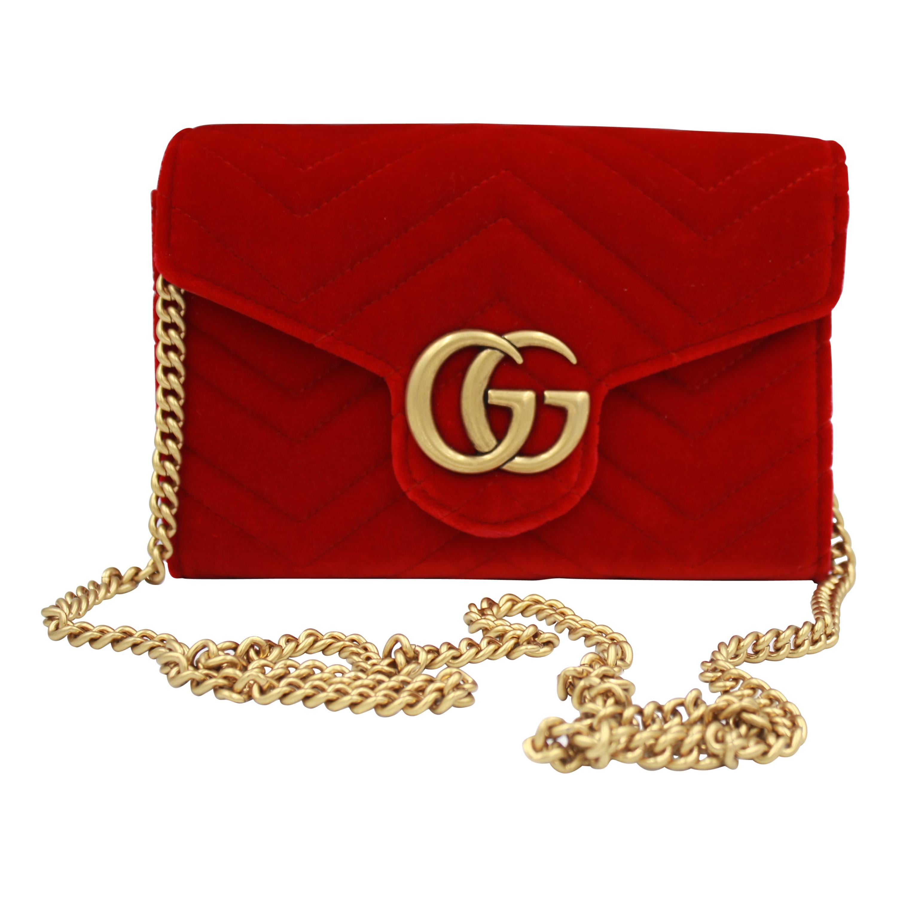 Gucci Marmont GG wallet on chain in red velvet For Sale