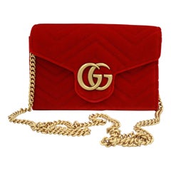 Gucci Marmont GG wallet on chain in red velvet