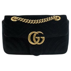 GUCCI, Marmont in black velvet