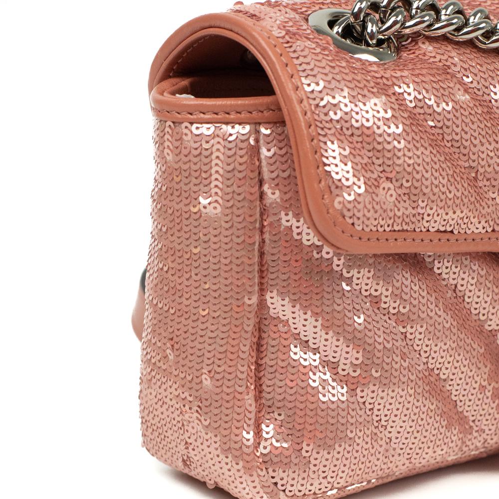 GUCCI, Marmont aus rosa Pailletten im Angebot 6