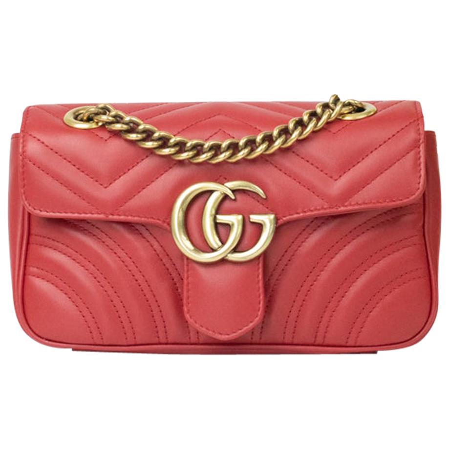 Gucci Marmont in red leather