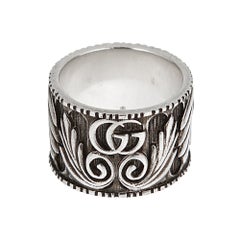 Gucci Marmont Anello in argento con G intrecciate Sz 7 1/4