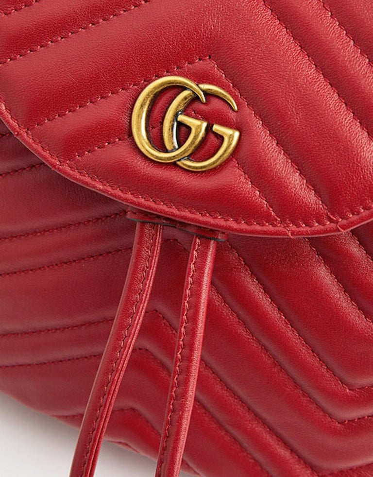  Gucci Marmont Matelasse Leather Mini Backpack - Red In New Condition For Sale In Montreal, Quebec