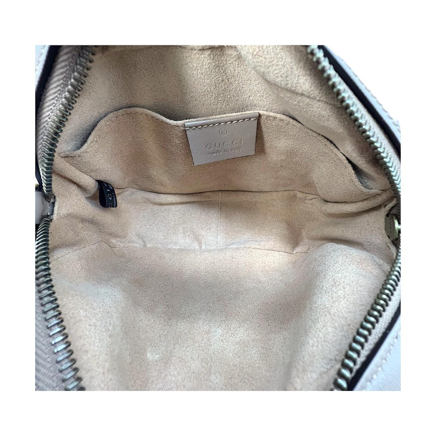Gucci Marmont Matelassé Mini Shoulder Bag 2