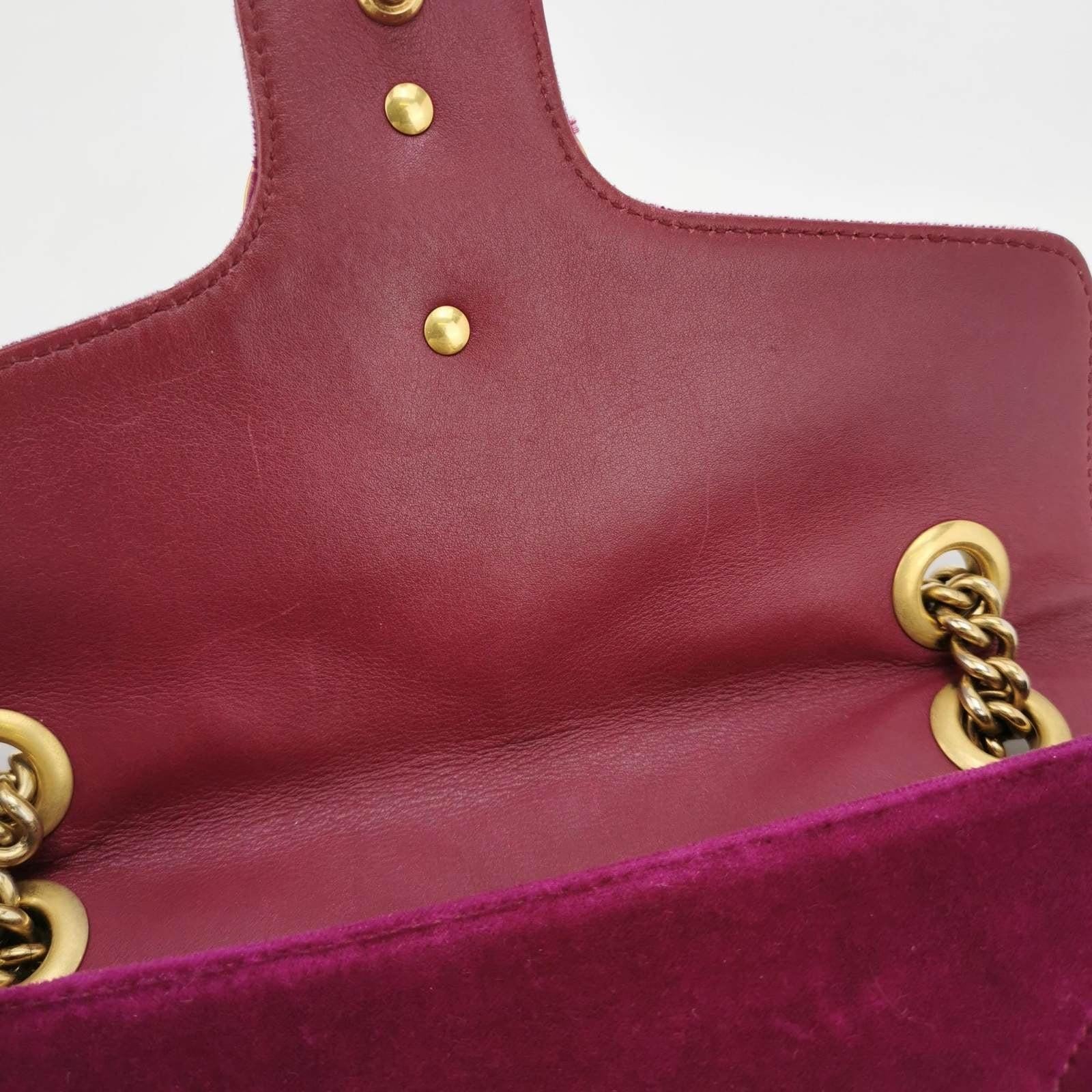 Gucci Marmont Mini Flap Pink Velvet Handbag For Sale 5