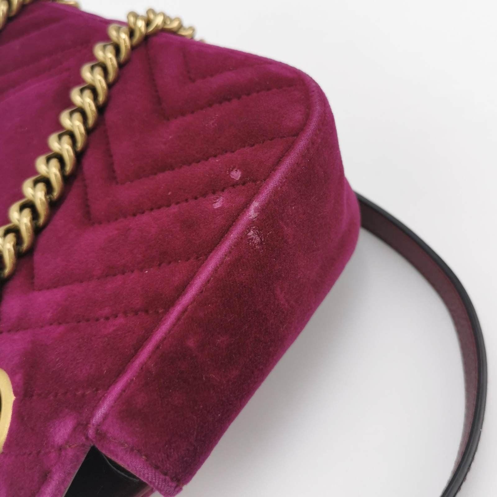 Gucci Marmont Mini Flap Pink Velvet Handbag For Sale 8