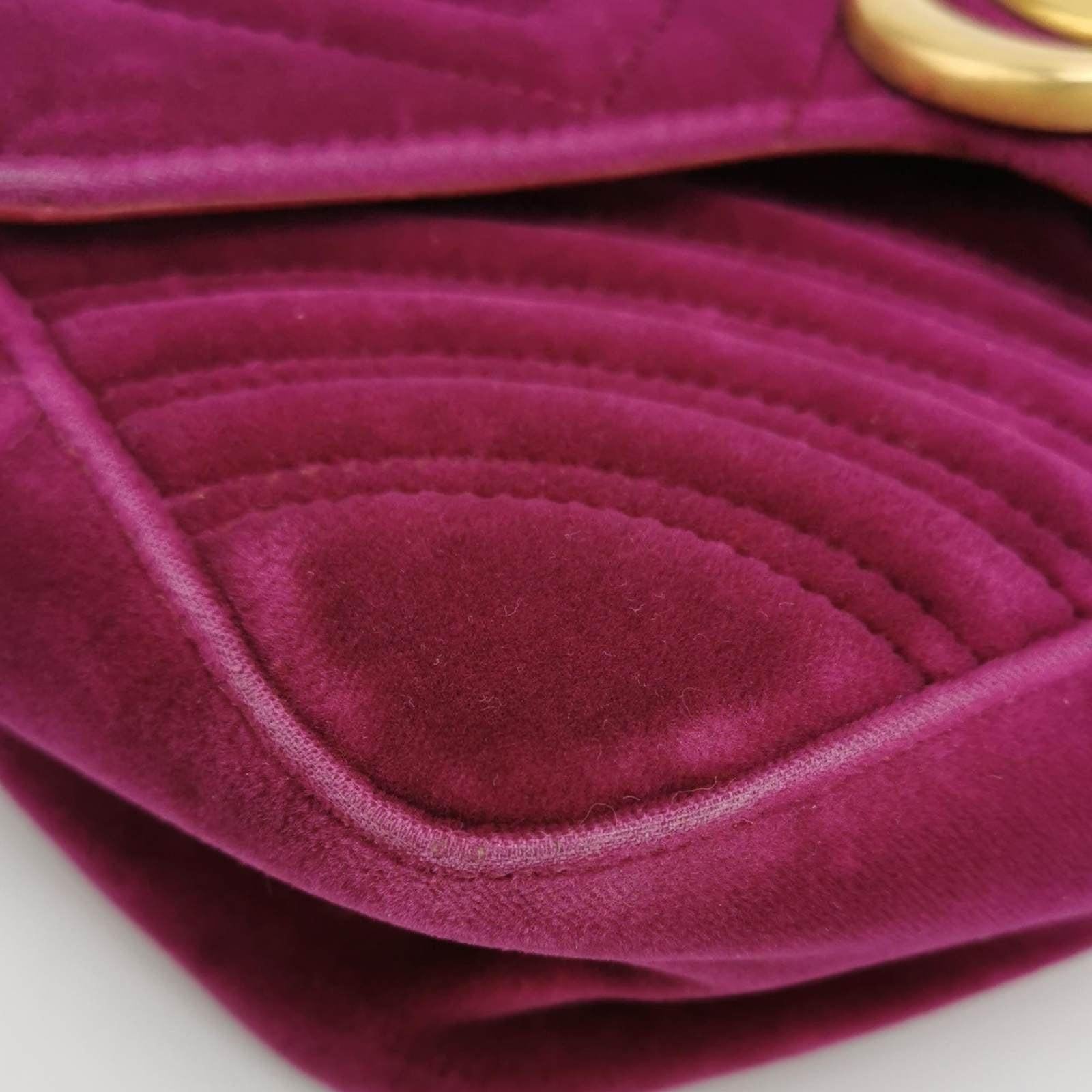 Gucci Marmont Mini Flap Pink Velvet Handbag For Sale 9