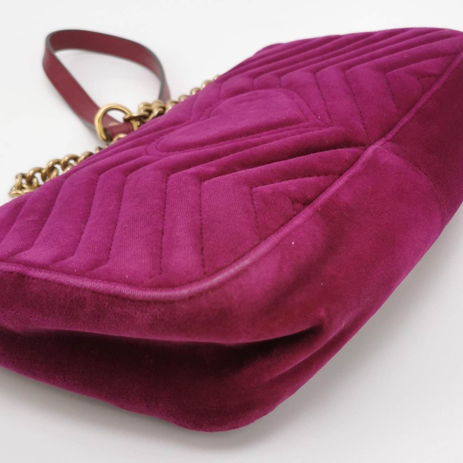 Gucci Marmont Mini Flap Pink Velvet Handbag For Sale 10