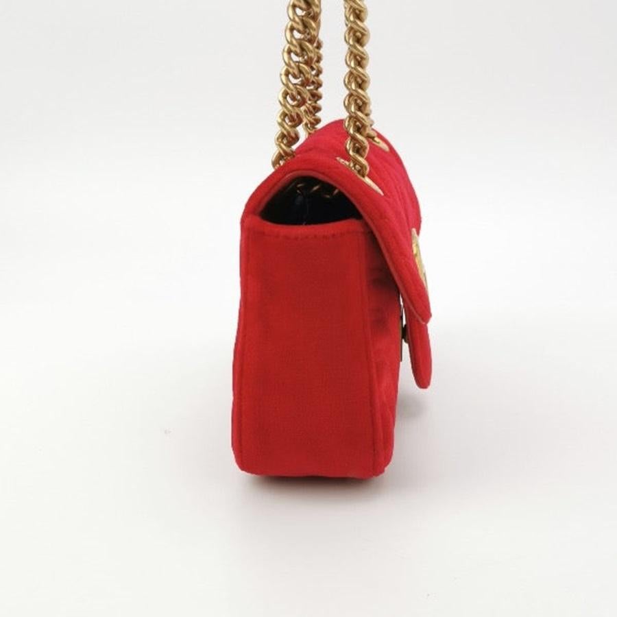 Gucci Marmont Mini Flap Red Velvet Handbag For Sale 1