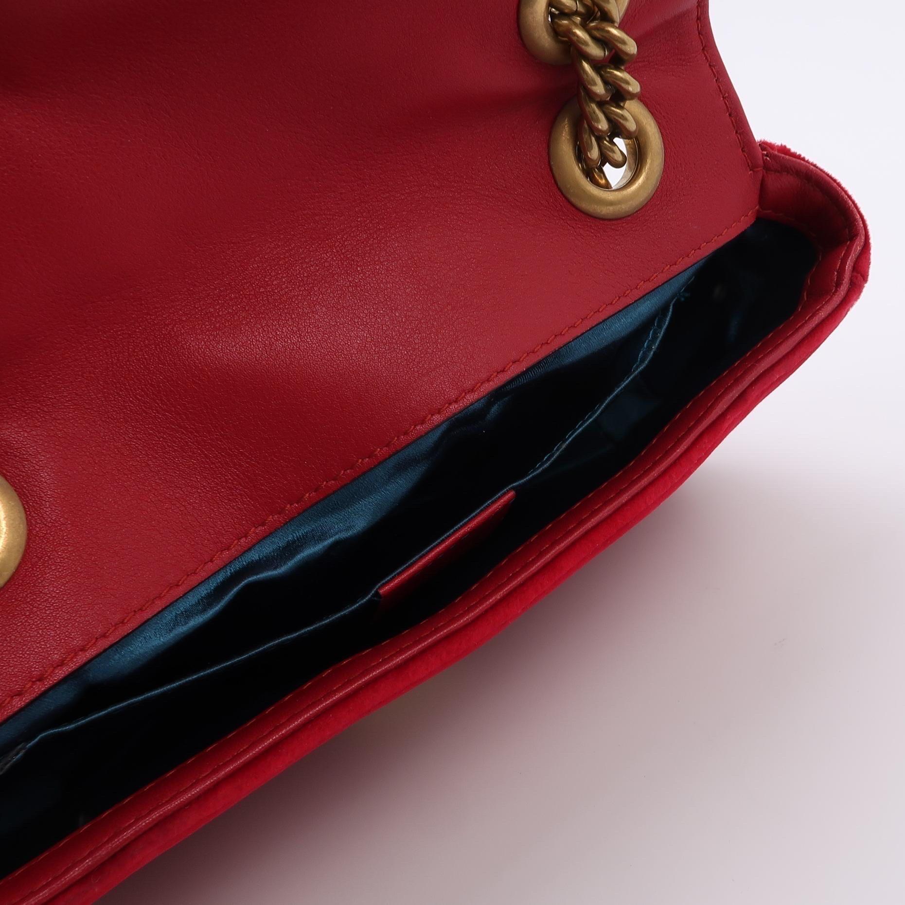 Gucci Marmont Mini Flap Turquoise Red Velvet Handbag For Sale 3