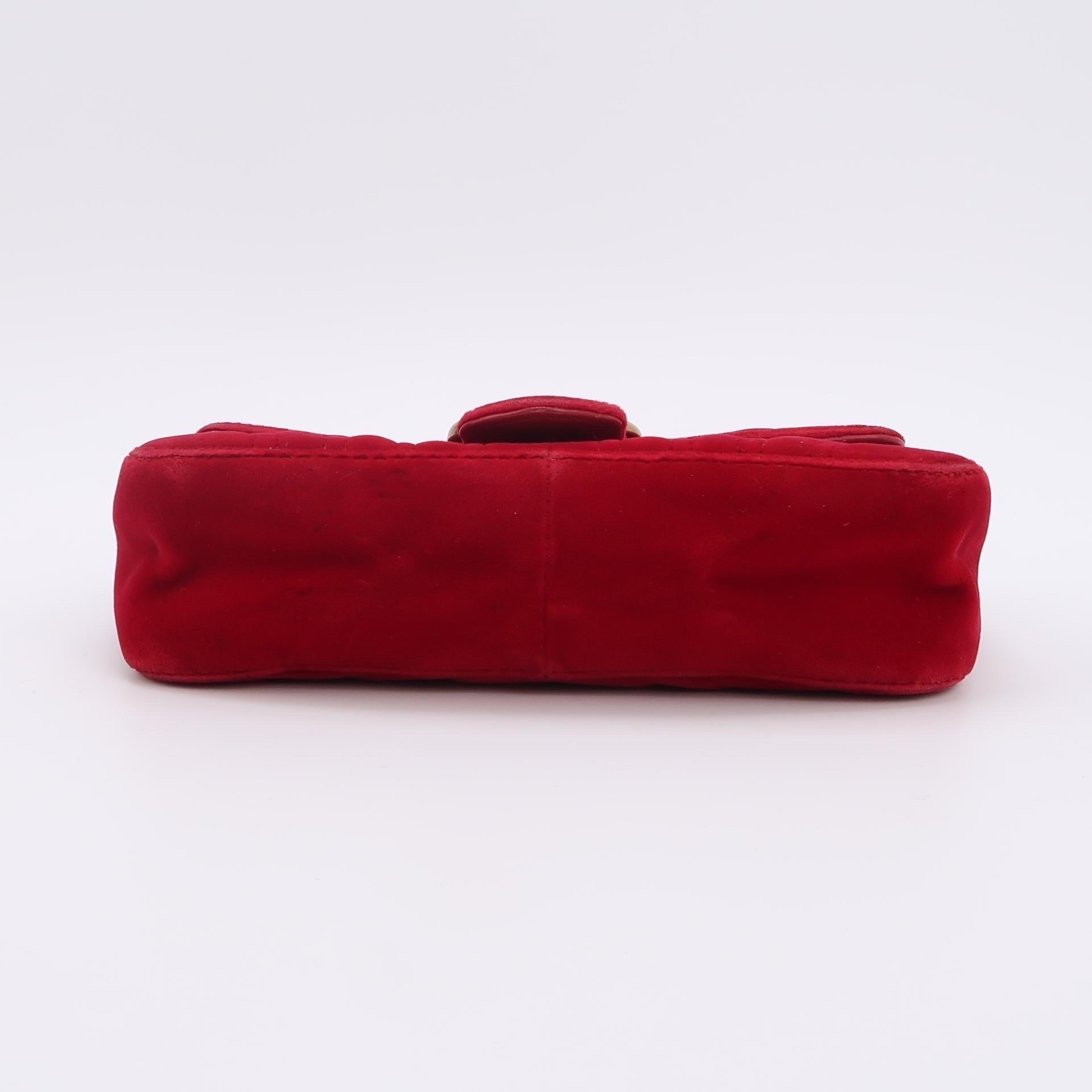 Gucci Marmont Mini Flap Turquoise Red Velvet Handbag For Sale 4
