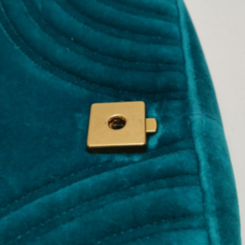Gucci Marmont Small Flap Turquoise Blue Velvet Handbag For Sale 6