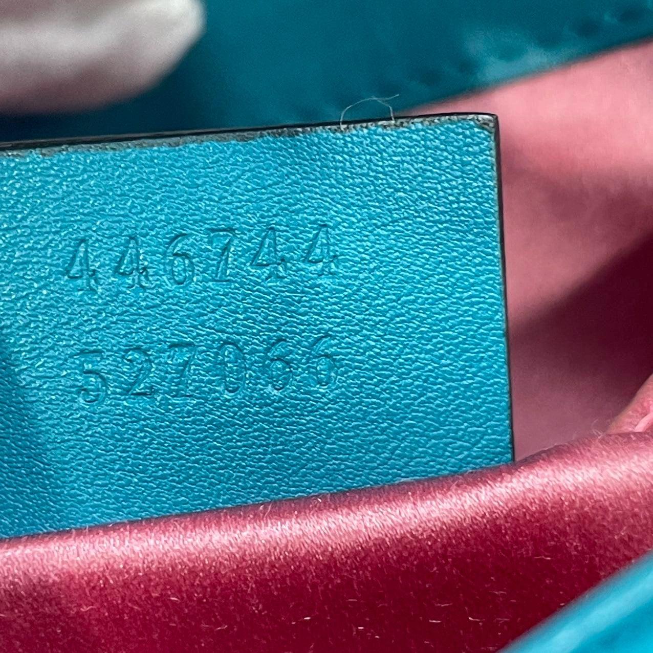 Gucci Marmont Small Flap Turquoise Blue Velvet Handbag For Sale 8