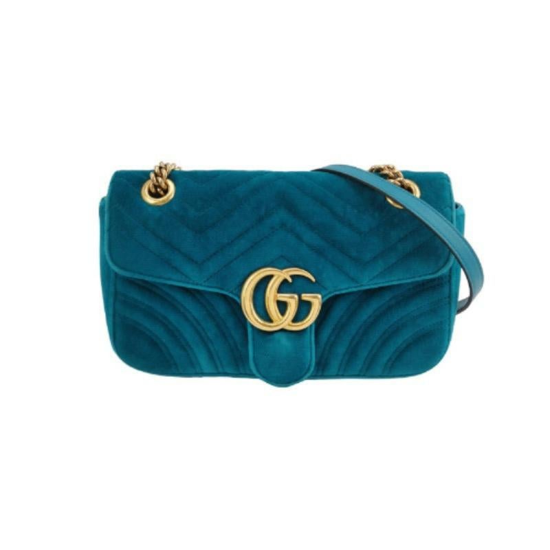 Gucci Marmont Small Flap Turquoise Blue Velvet Handbag For Sale