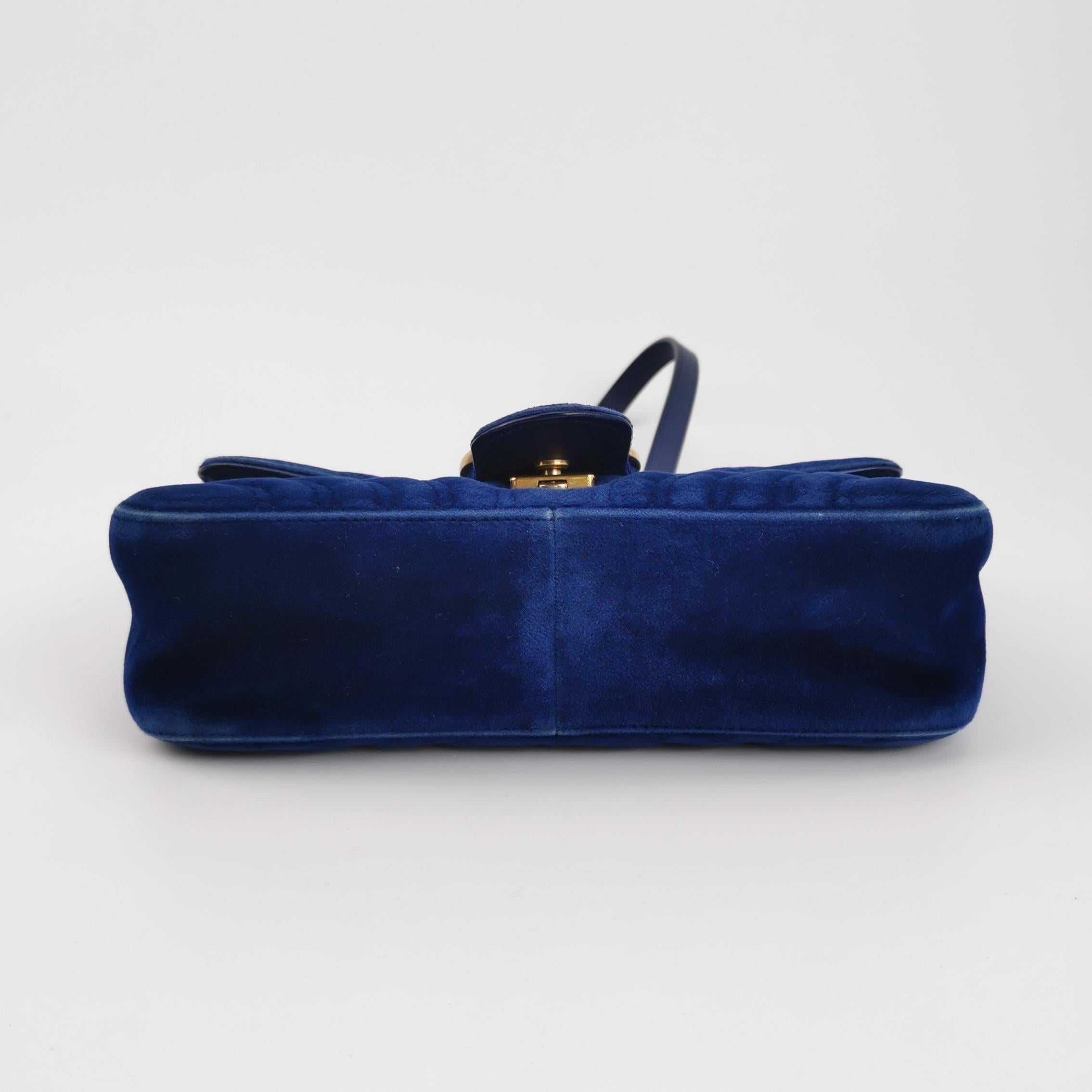 Gucci Marmont Small Flap Turquoise Navy Velvet Handbag For Sale 2