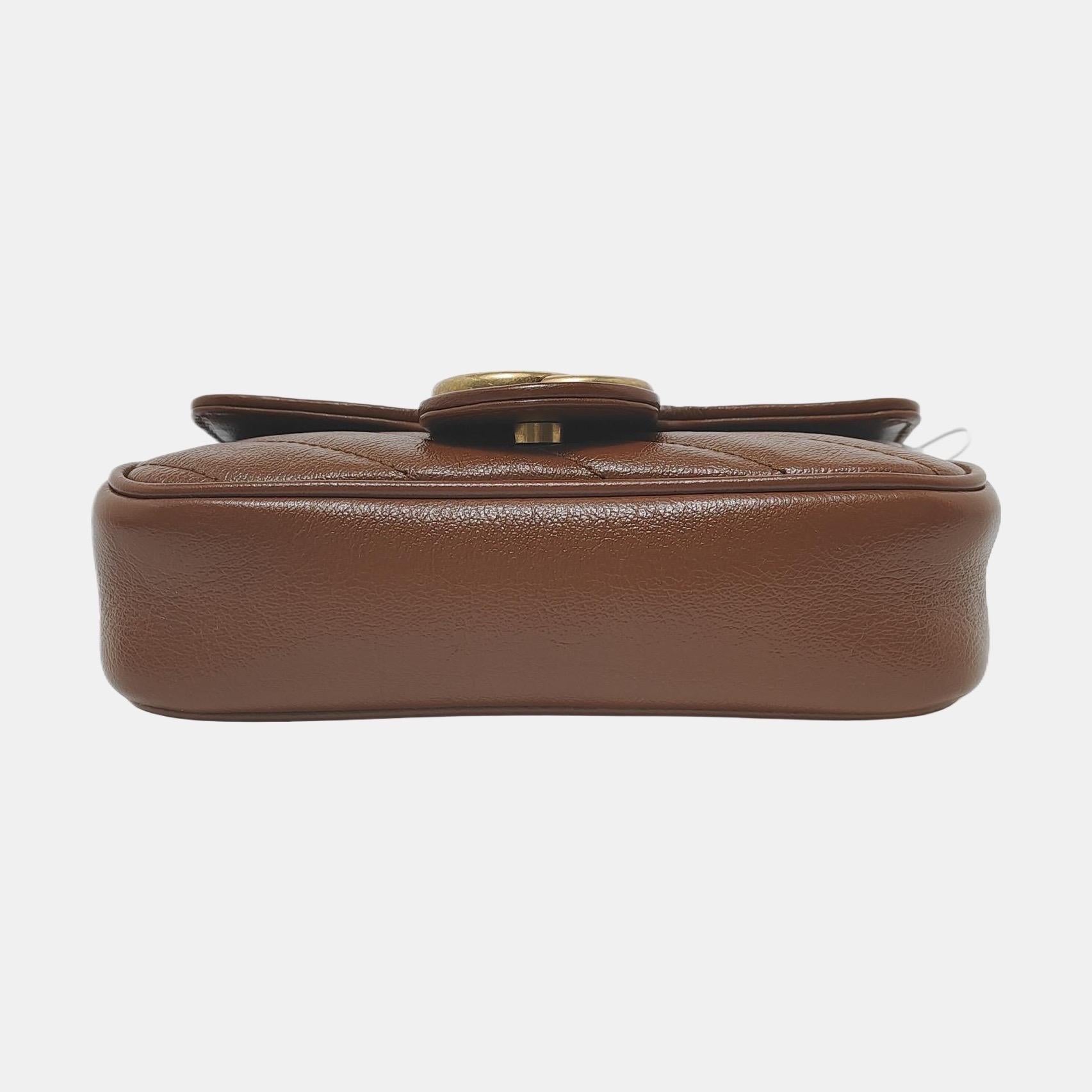 Femenino o masculino Gucci Marmont Super Mini Flap Chocolate Brown Leather Crossbody Bag en venta
