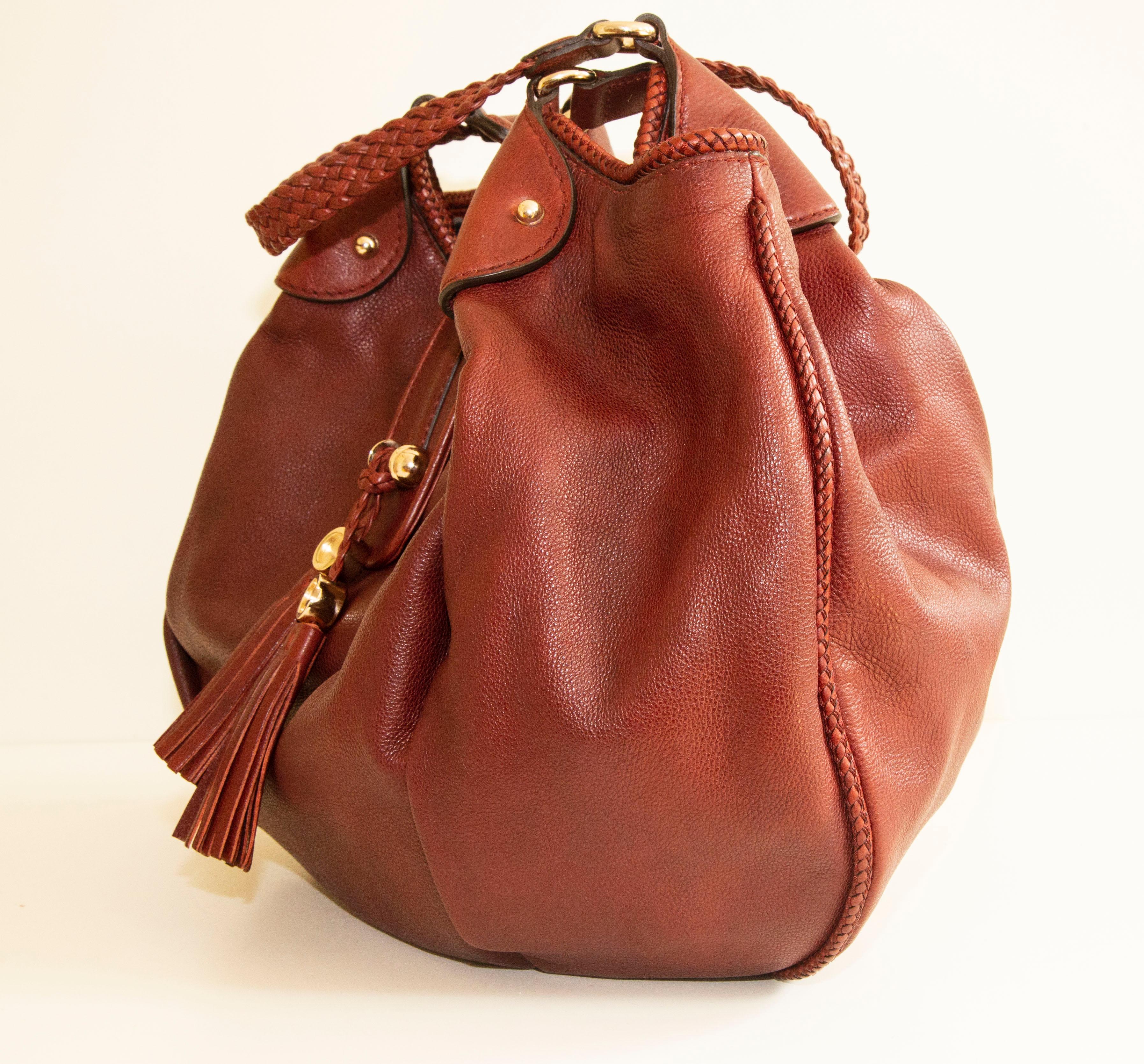 Brown Gucci Marrakech Hobo Shoulder Bag in Earth Red Leather For Sale