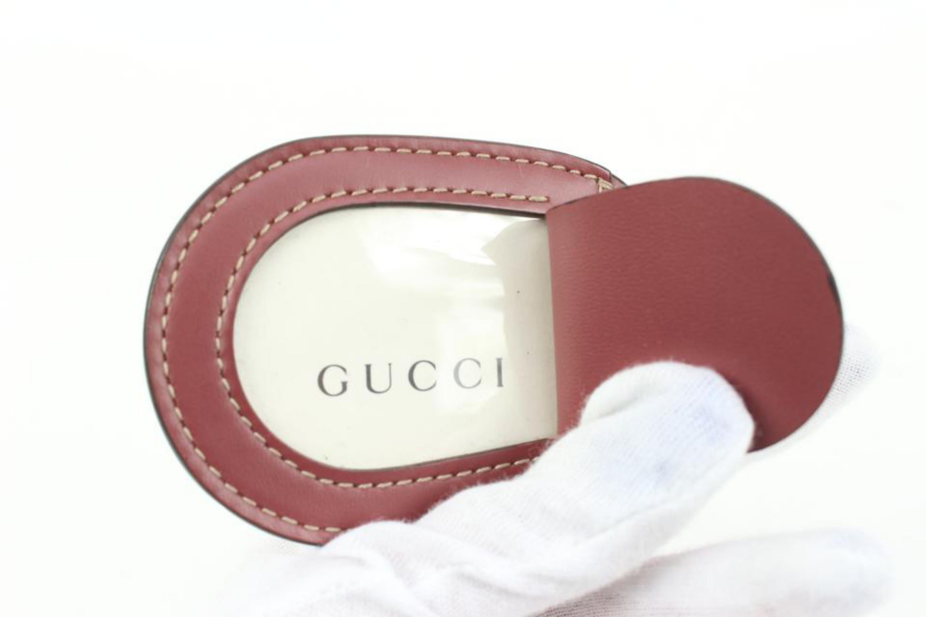 Gucci Mauve Clochette Luggage Tag from Reversible Supreme GG Tote s330g21
Made In: Italy
Measurements: Length:  2.4