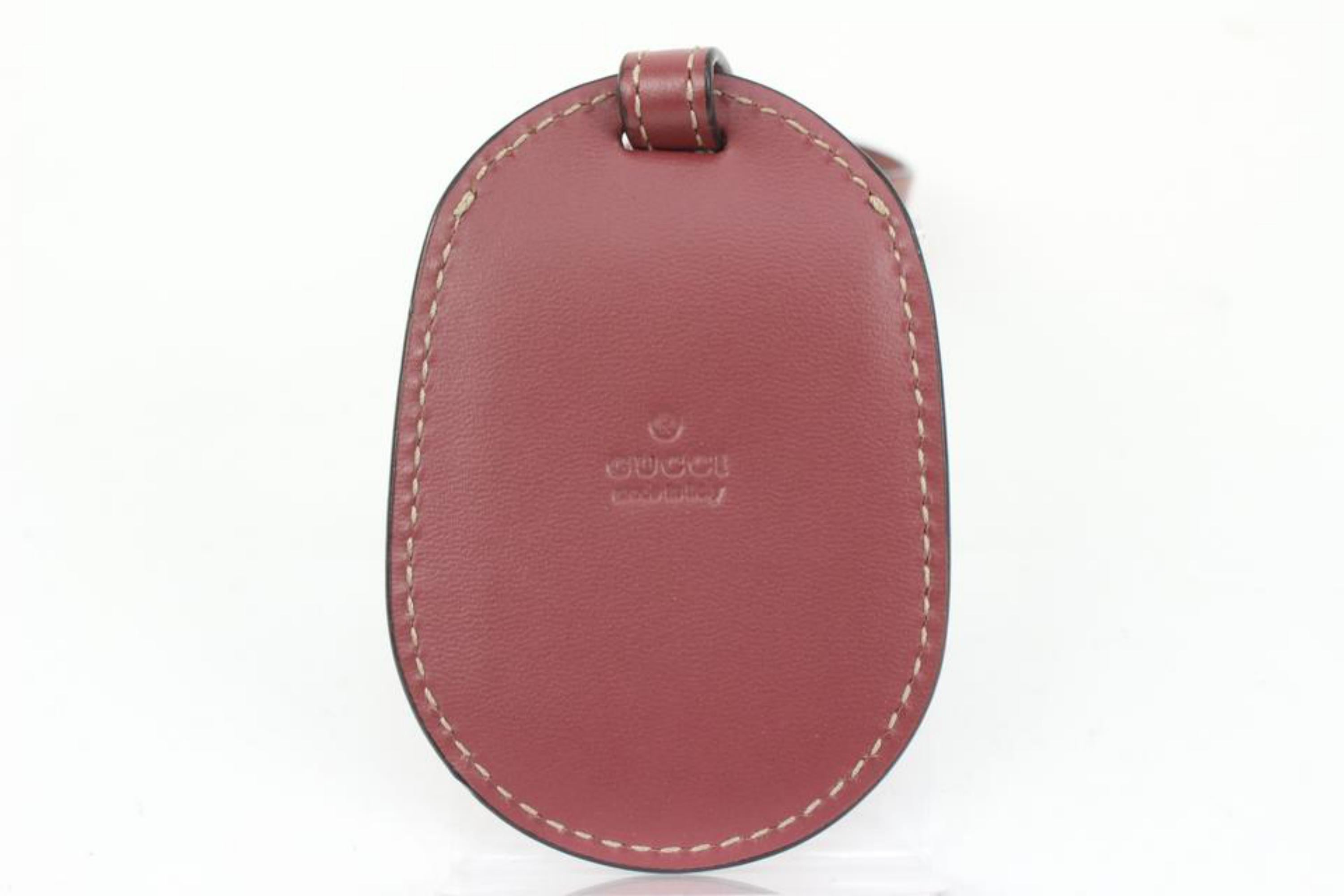 Gucci Mauve Clochette Luggage Tag from Reversible Supreme GG Tote s330g21 In Excellent Condition For Sale In Dix hills, NY