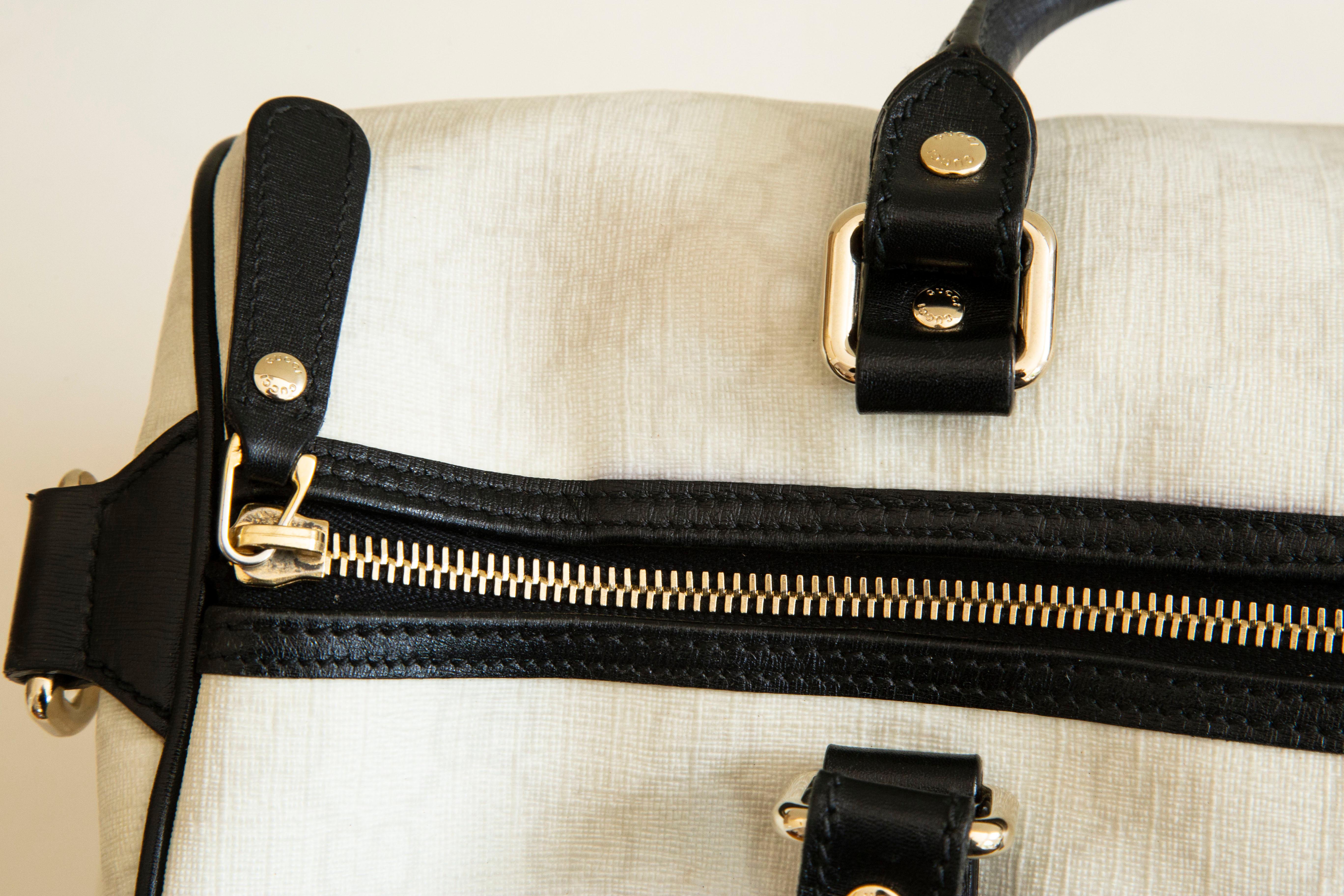 Gucci Medium Joy Boston Bag in White GG Coated Canvas & Black Leather Trim For Sale 5