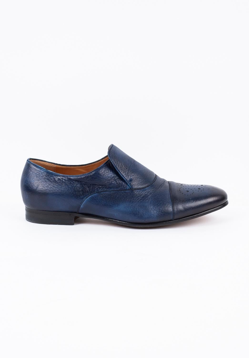 Nero Gucci Scarpe Uomo Mocassini Pelle di Cervo Bespoke by Gucci Taglia EUR42 USA 8 1/2 in vendita