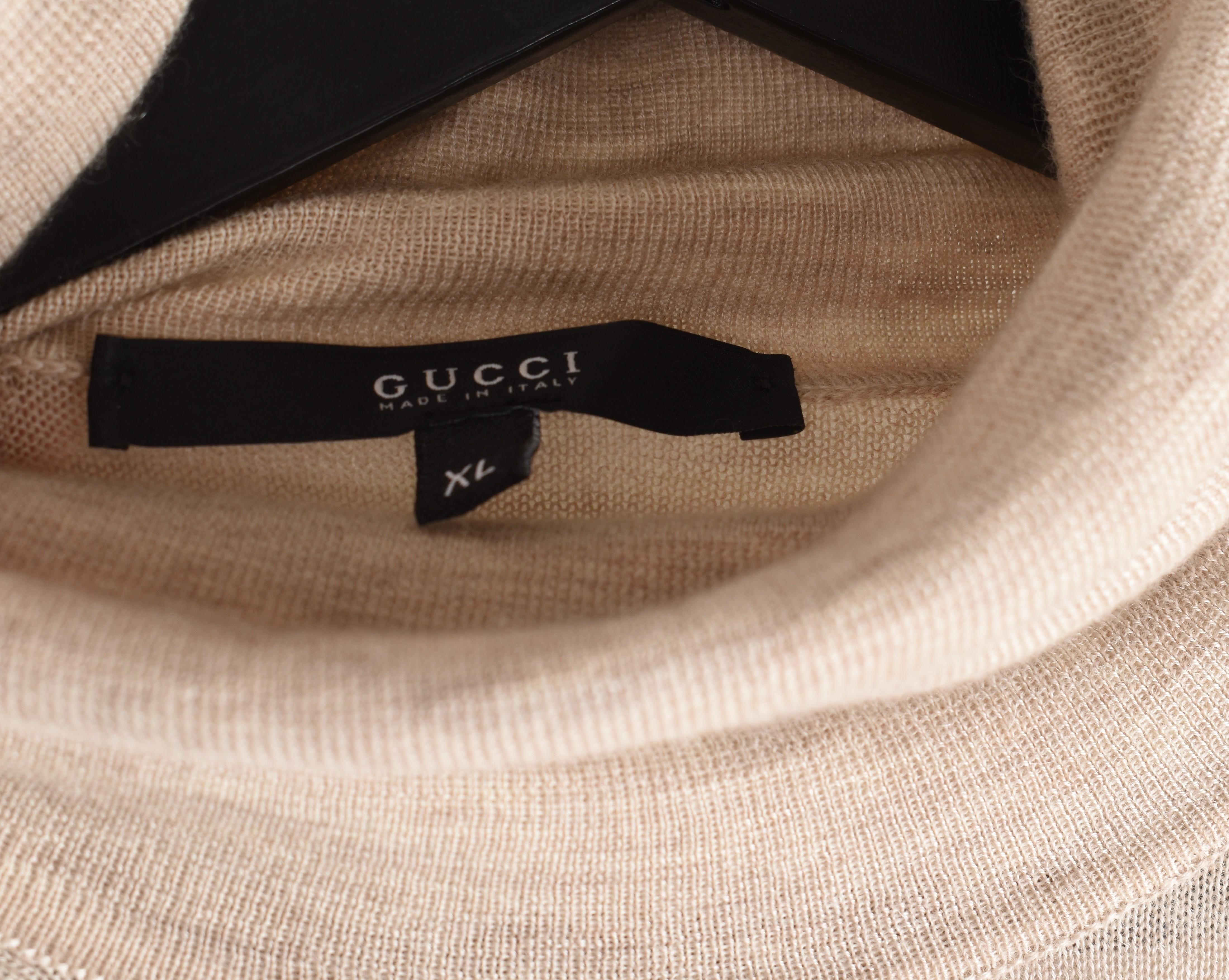 Pull Gucci pour hommes à col roulé, taille XL, S1363 en vente 1