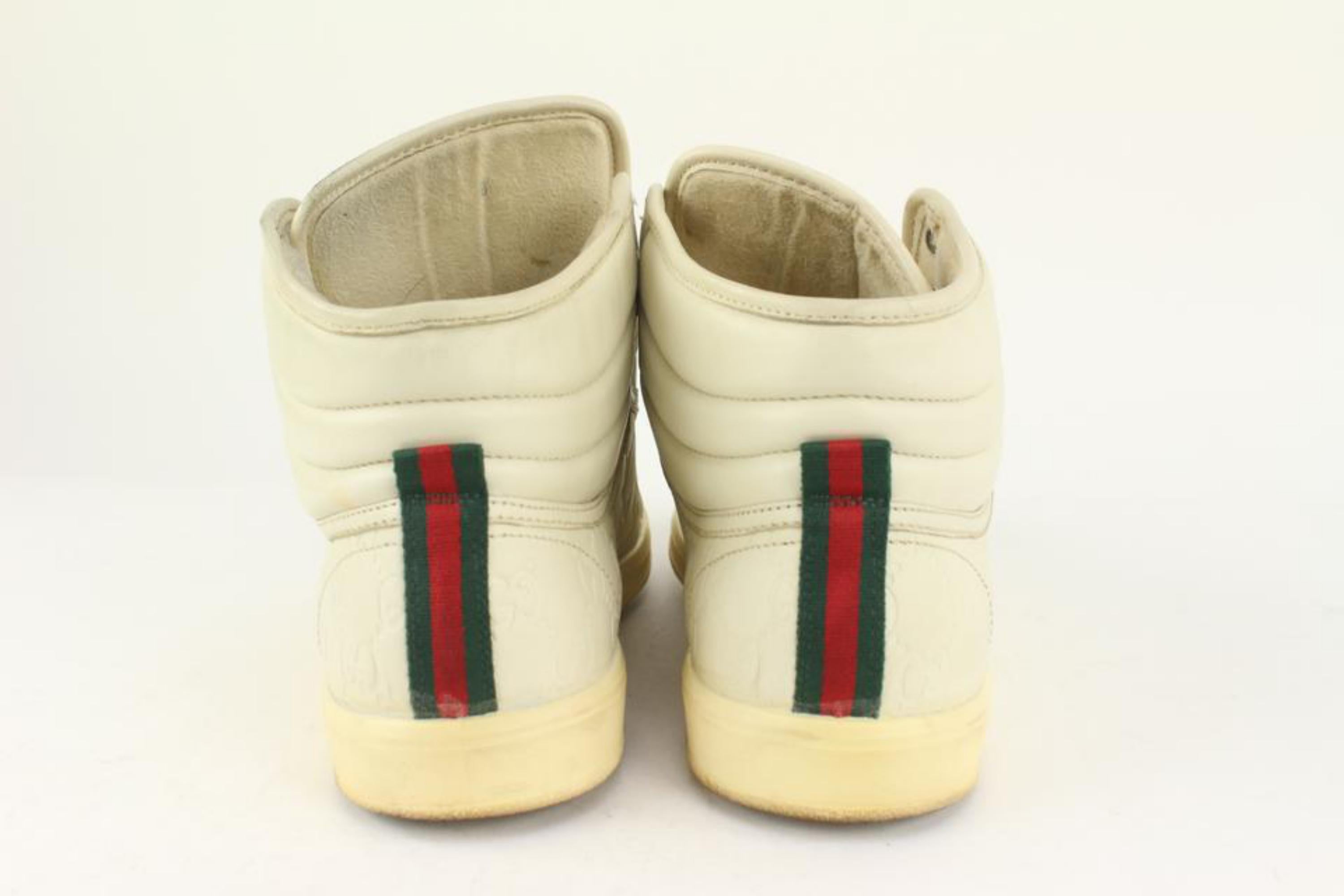 Gucci Men's 8.5 US Ivory Mystic White Guccissima Leather Web Sneaker 1117g6 For Sale 1