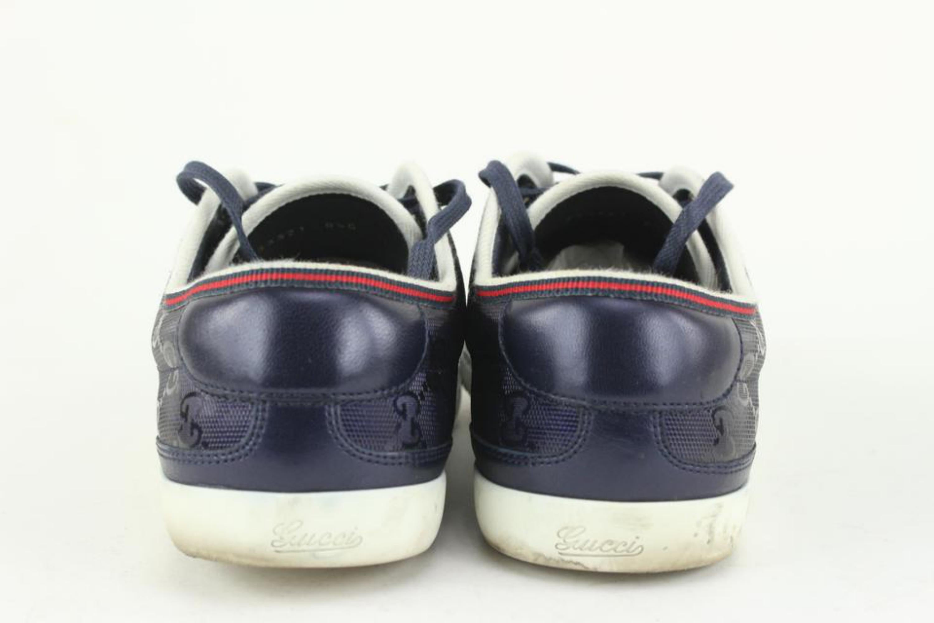 Gucci Men's 9 US Blue Imprime Guccissima Sneakers 1117g5 In Good Condition For Sale In Dix hills, NY