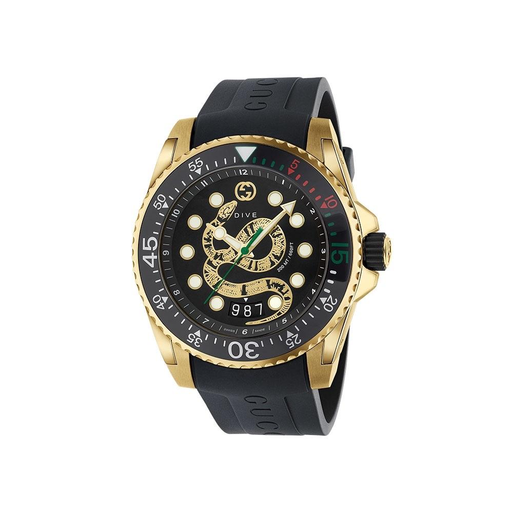 Gucci Men's Dive Gold-Plated Snake Dial Black Rubber Strap Watch YA136219 In New Condition In Wilmington, DE