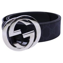 Gucci Men's GG Supreme Canvas Belt