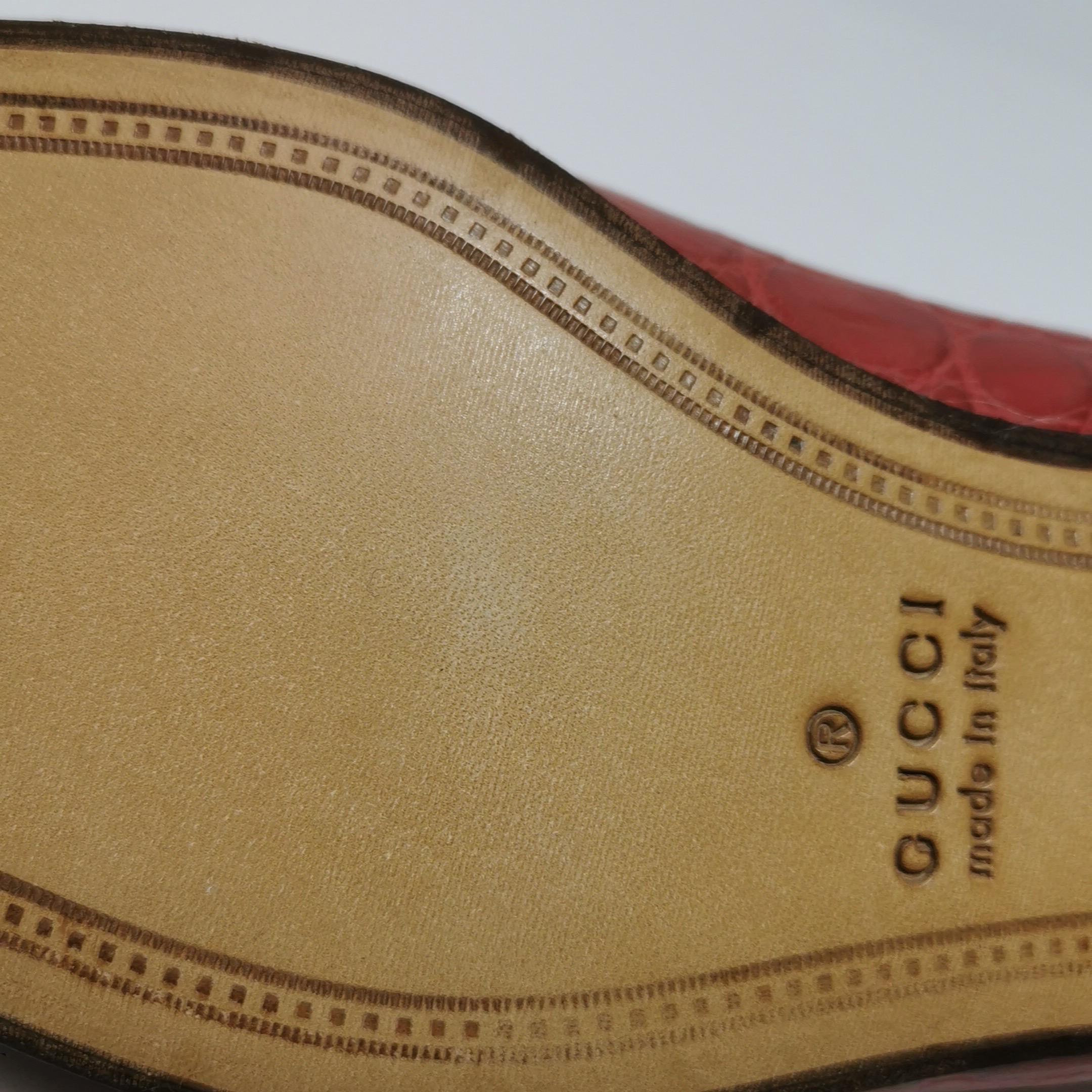 Gucci Men's Jordaan Crocodile Loafer Red Size 40.5 For Sale 7