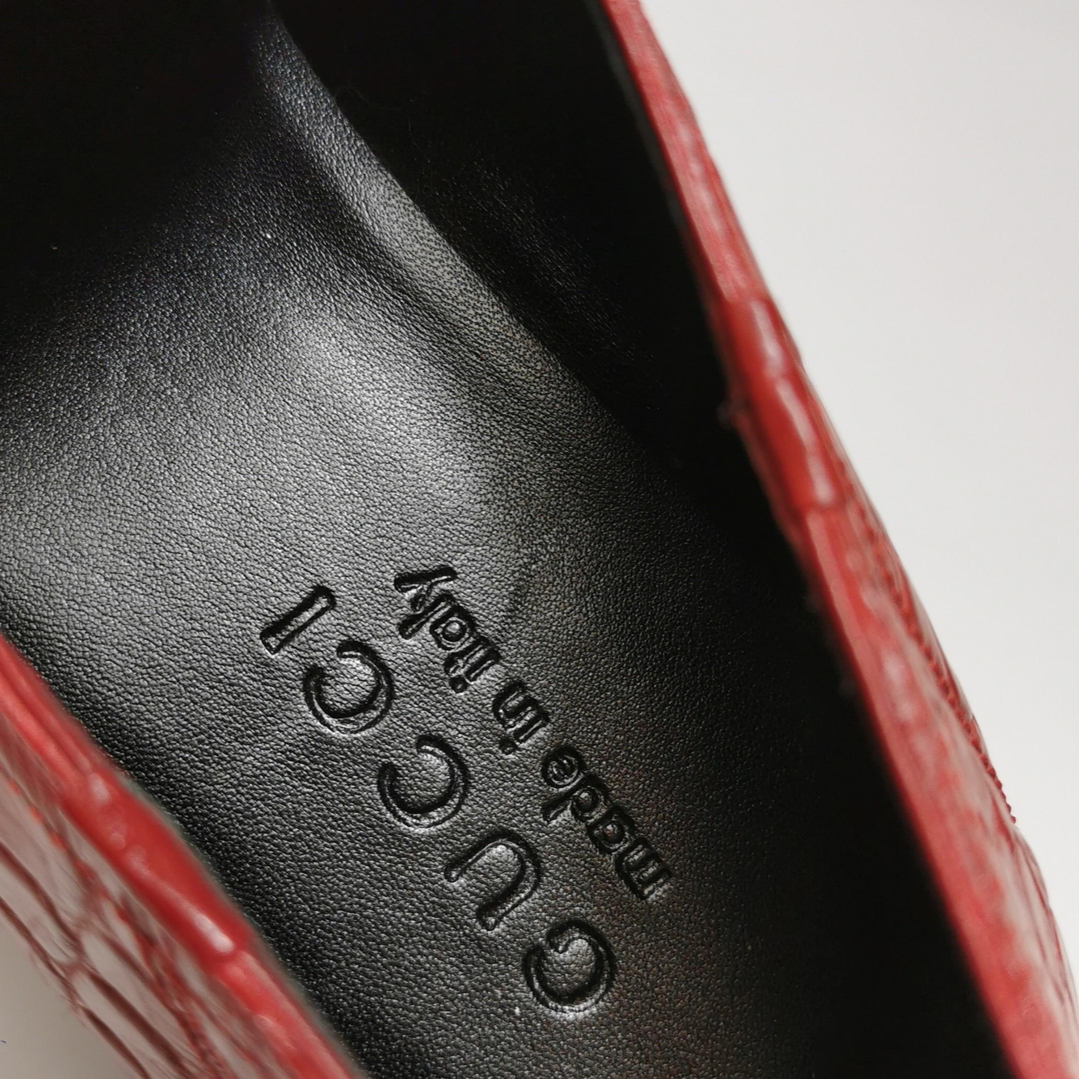 Gucci Men's Jordaan Crocodile Loafer Red Size 40.5 For Sale 8