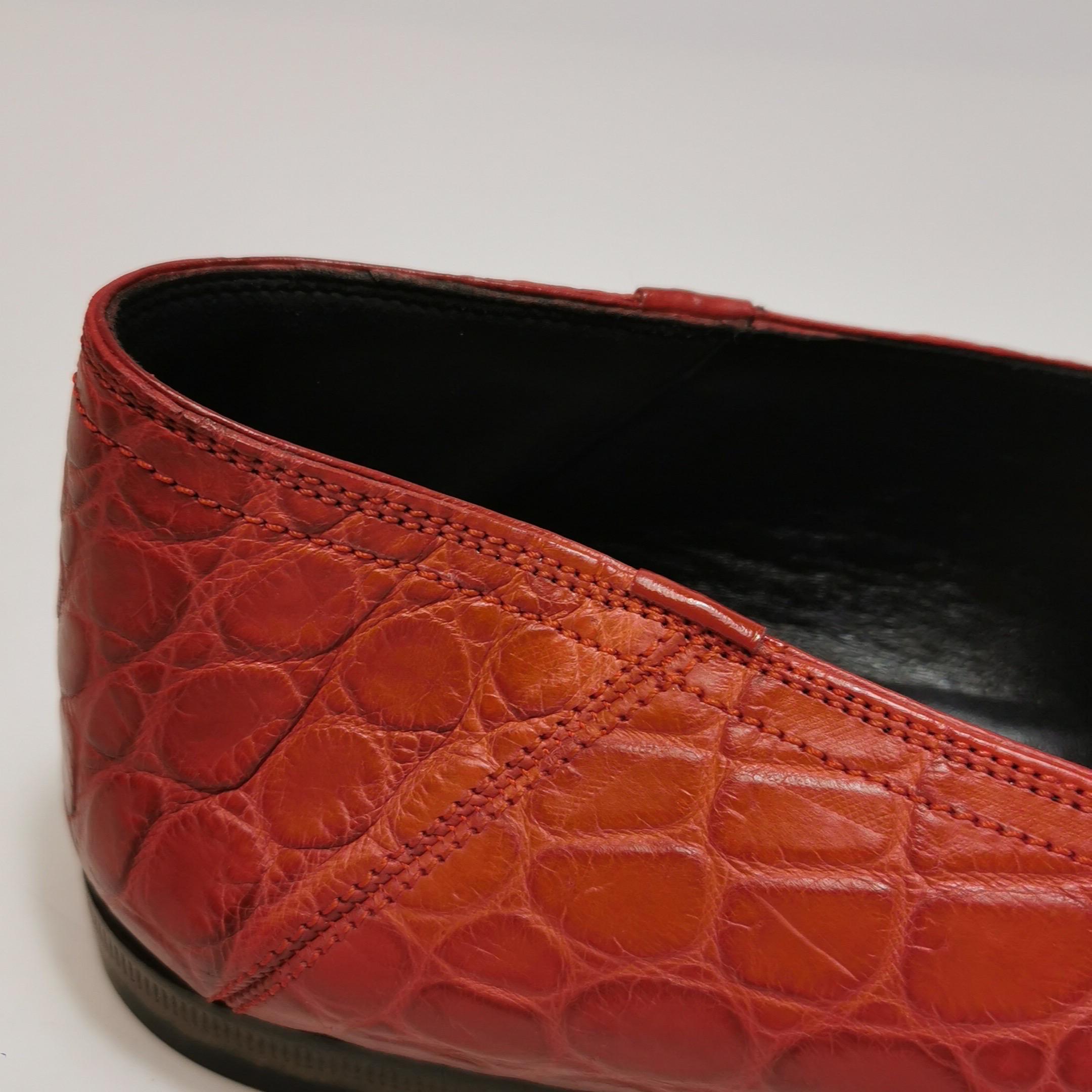 Gucci Men's Jordaan Crocodile Loafer Red Size 40.5 For Sale 9