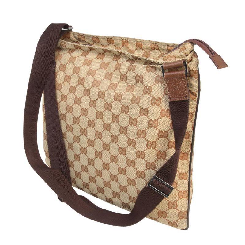 Marron Gucci Messenger Bag Canvas Medium Brown Soft GG Supreme Satchel en vente