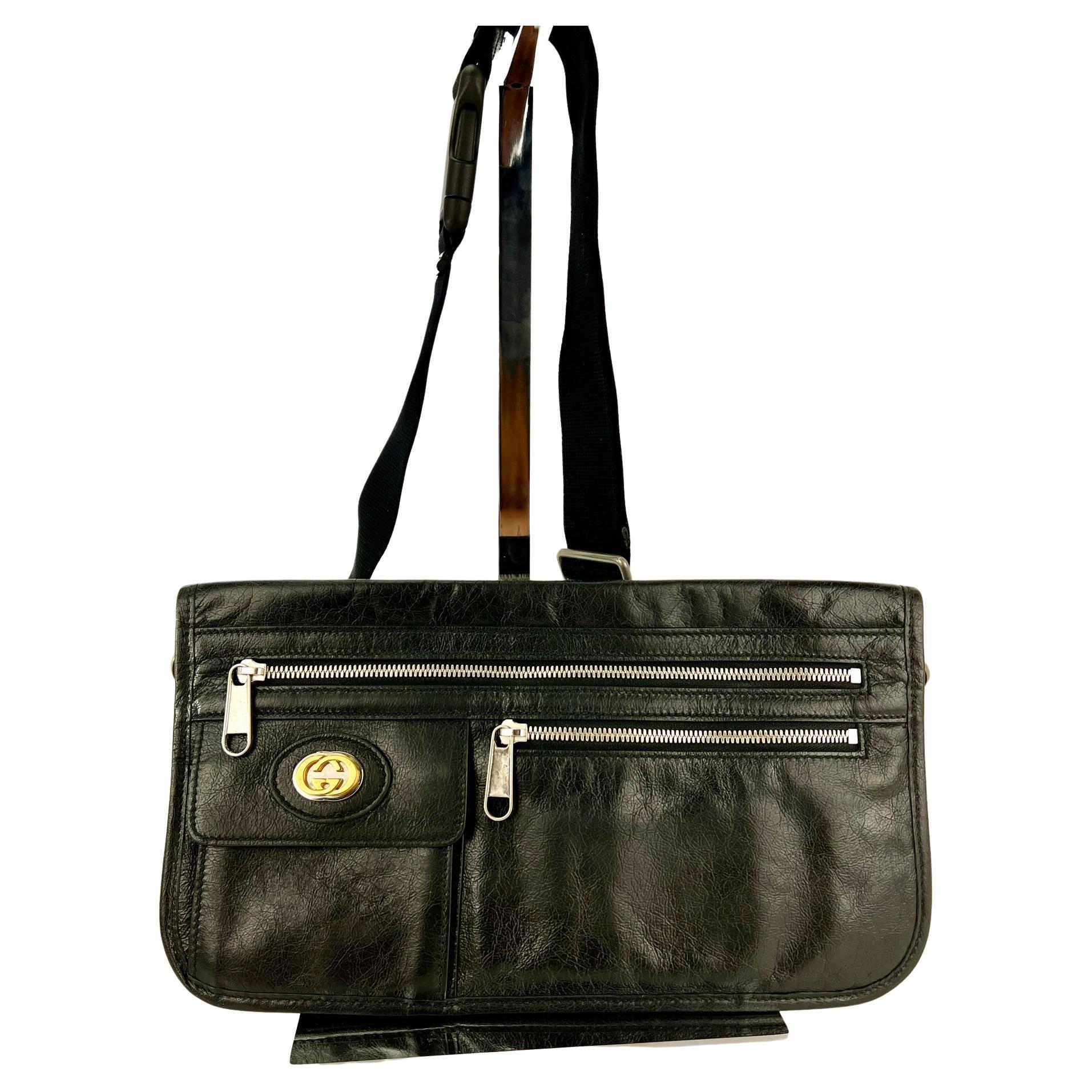 Gucci Messenger Bag Interlocking G Black Leather Crossbody Shoulder Bag For Sale