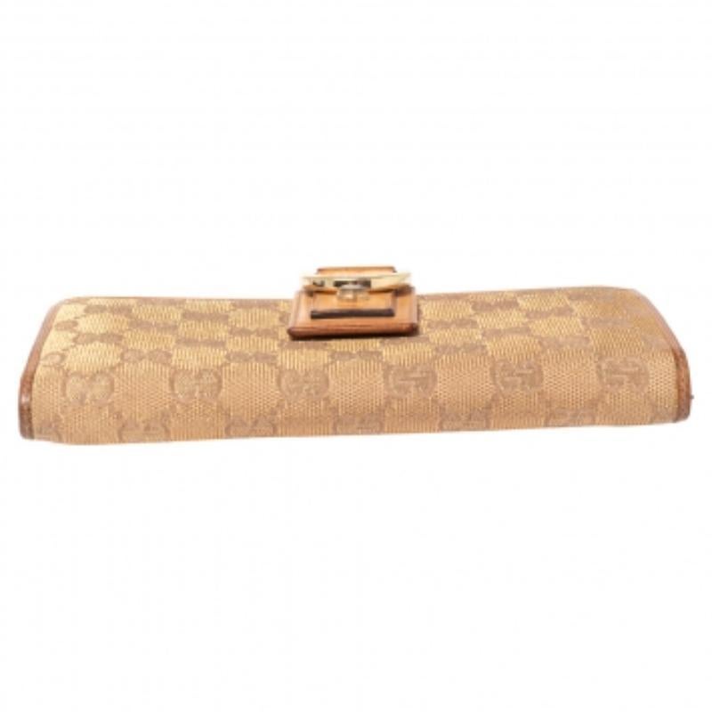 Gucci - Portefeuille continental D Ring en toile et cuir beige métallisé GG 4