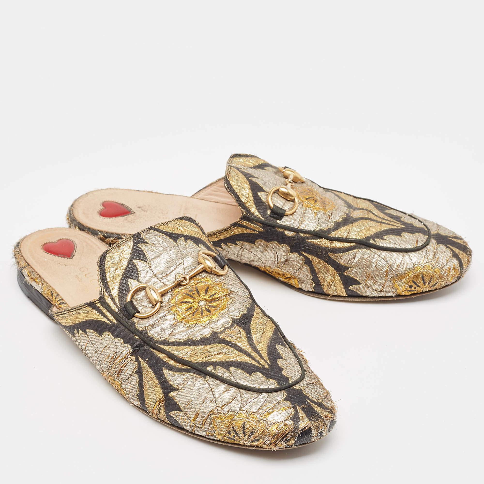 Gucci Metallic Brocade Fabric Princetown Flat Mules Size 37 In Fair Condition In Dubai, Al Qouz 2