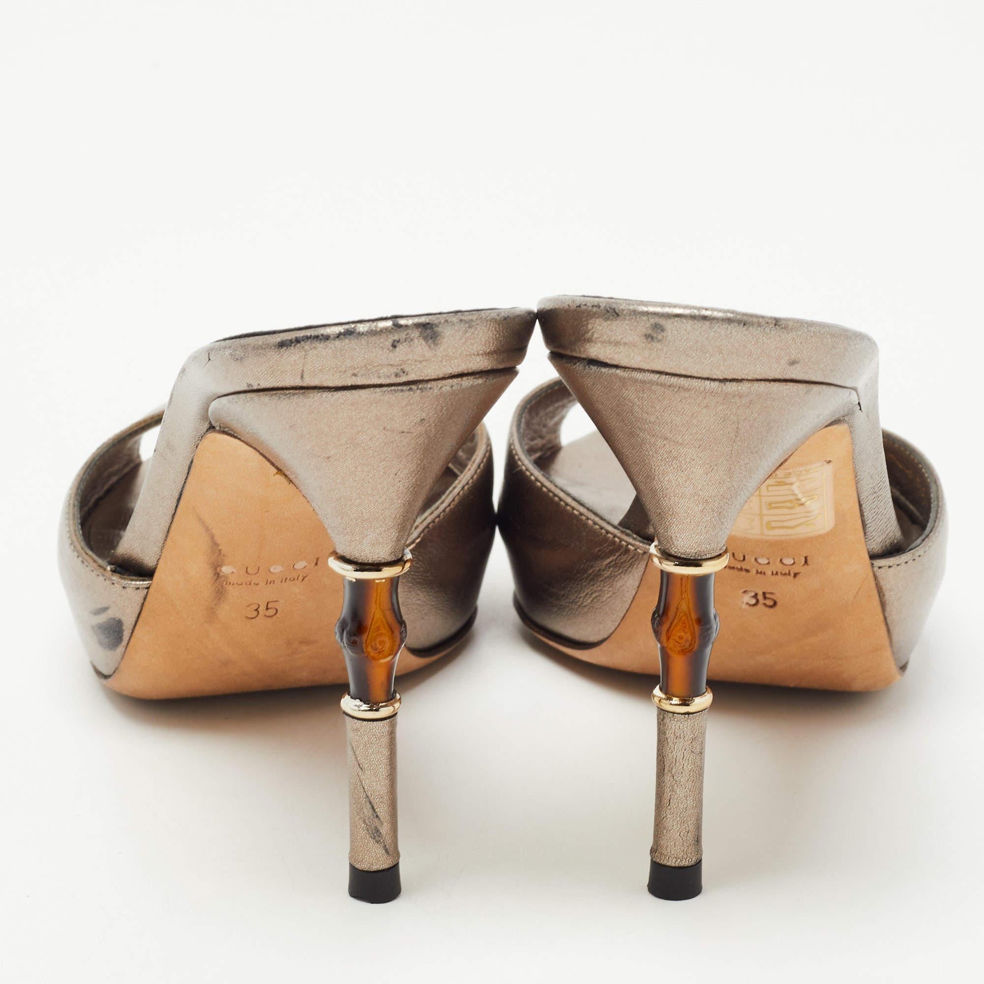 Women's Gucci Metallic Bronze Leather Slide Sandals Size 35 For Sale