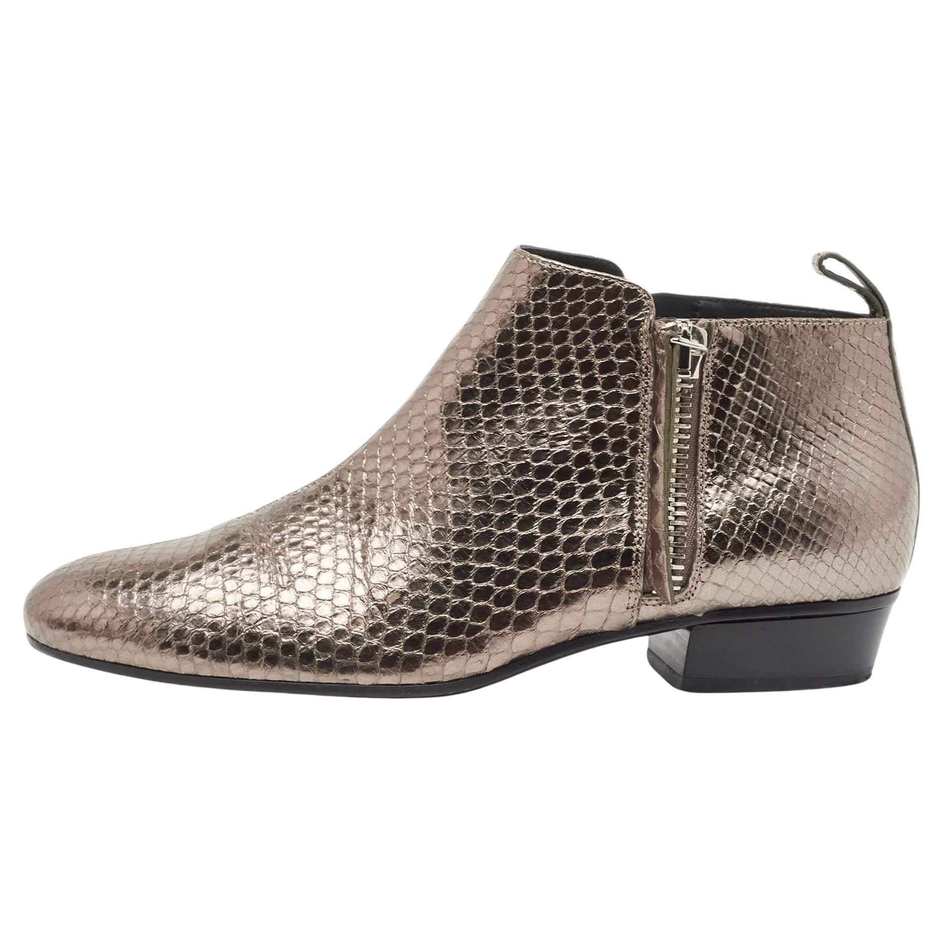  Gucci Metallic Embossed Python Ankle Boots Size 37 For Sale