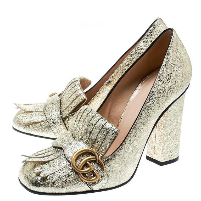Gucci Metallic Gold Foil GG Marmont Fringe Detail Block Heel Pumps Size 39.5 For Sale at 1stDibs