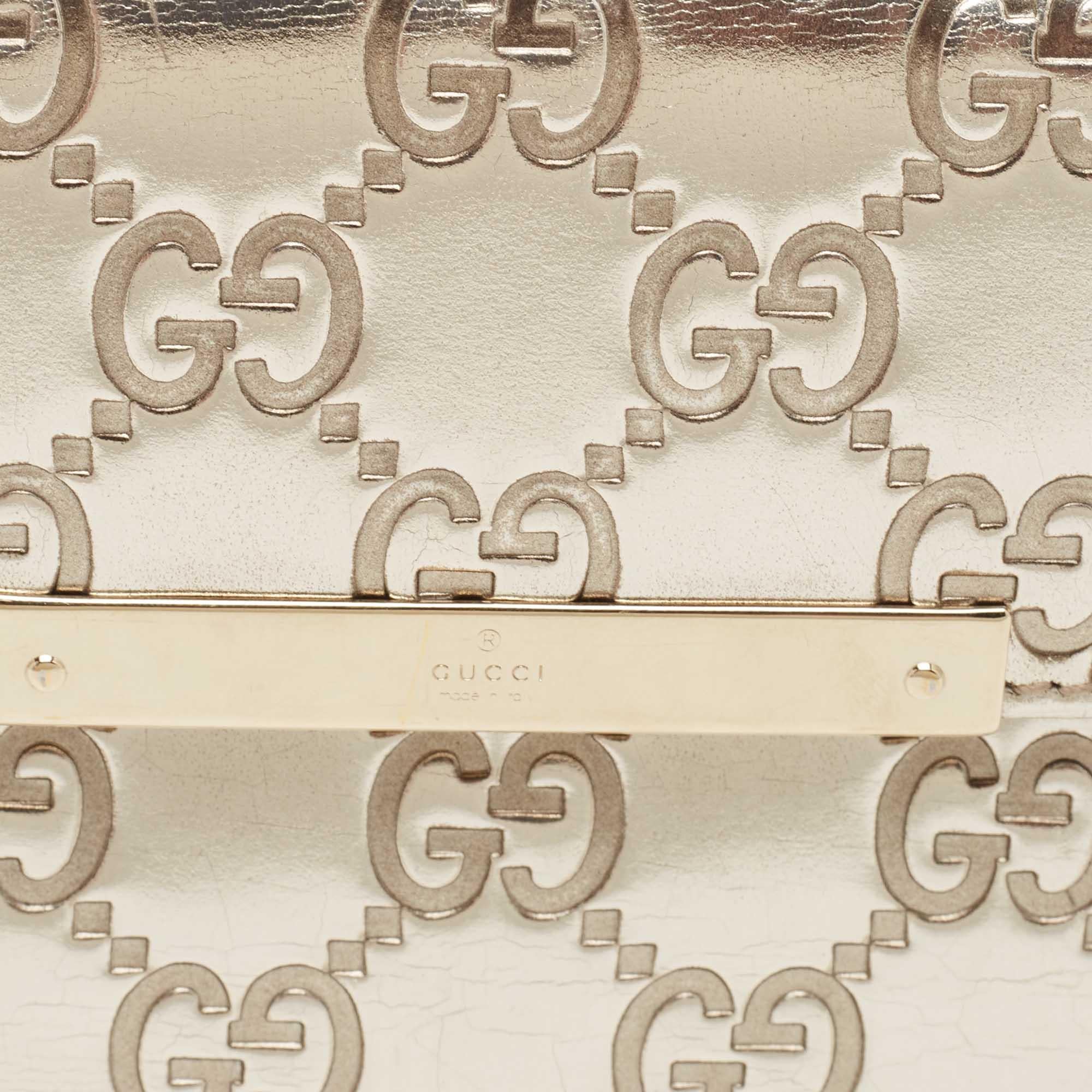 Gucci Metallic Gold Guccissima Leather Flap Continental Wallet For Sale 3